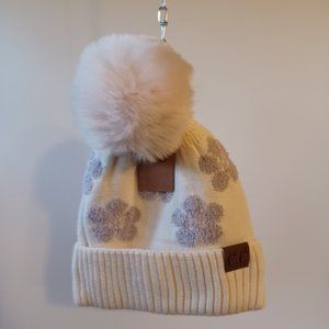 NWT C.C Lavender Flower Pom Hat